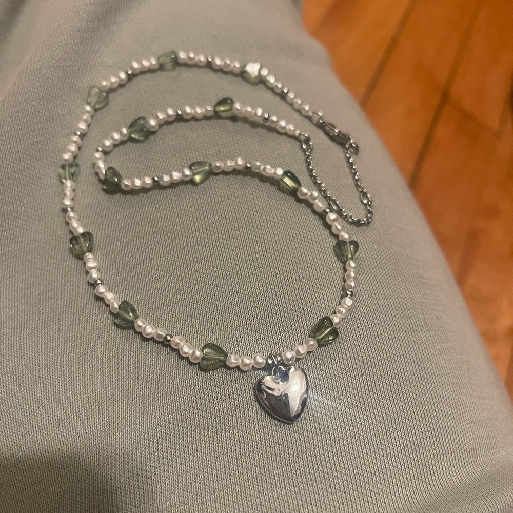 Silver Heart Pearl Beaded Necklace